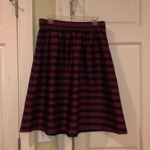 NEVER WORN MIDI SKIRT